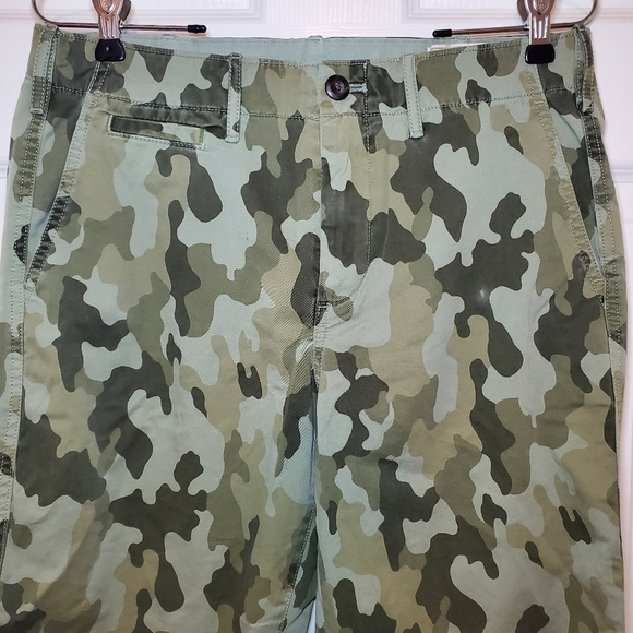 Gap Straight Khaki High Rise Camo Pants Womens Size 6 Green Chino Twill - Picture 2 of 8